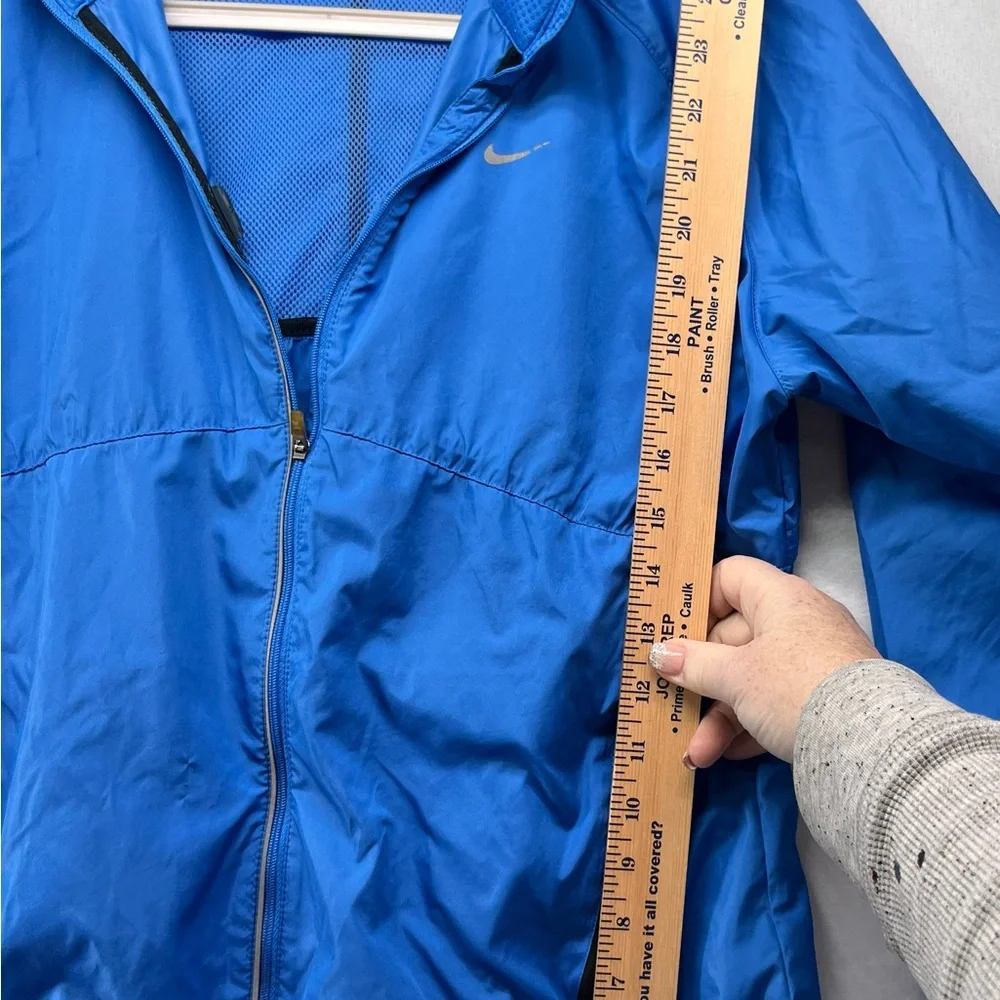 Nike Women's Vibrant Blue Utility Jacket - Picture 7 of 8